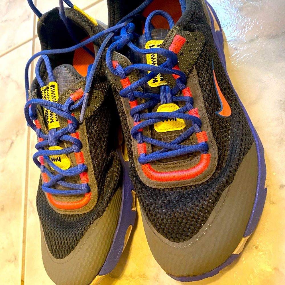 Nike kids running shoes
